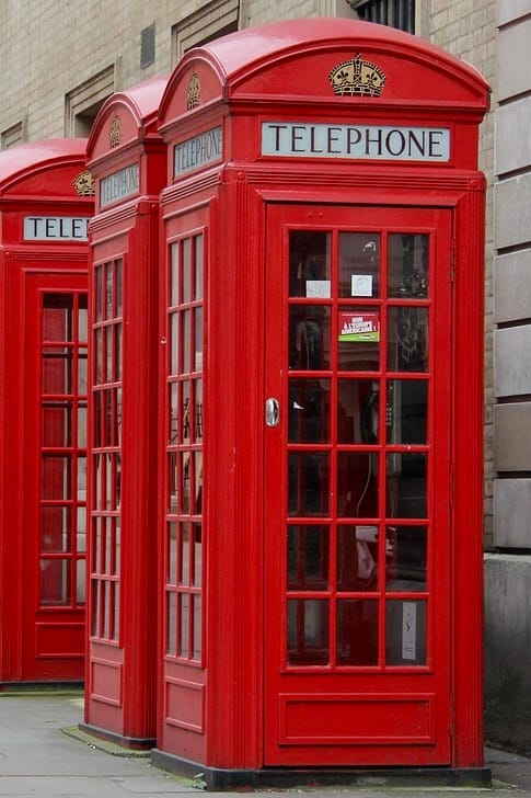 red-phone-box-323518_1280 3 red London phine boxes in a row